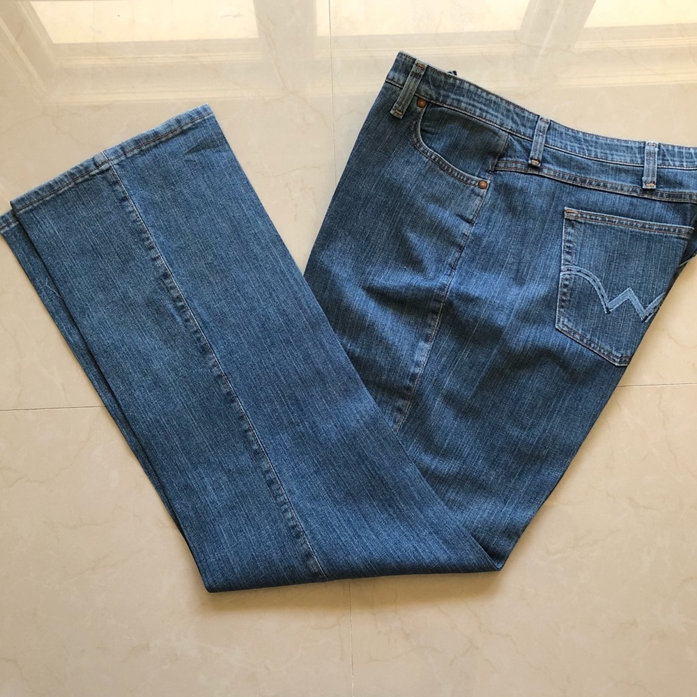 Starched Wranglers sz 17/18 x 34